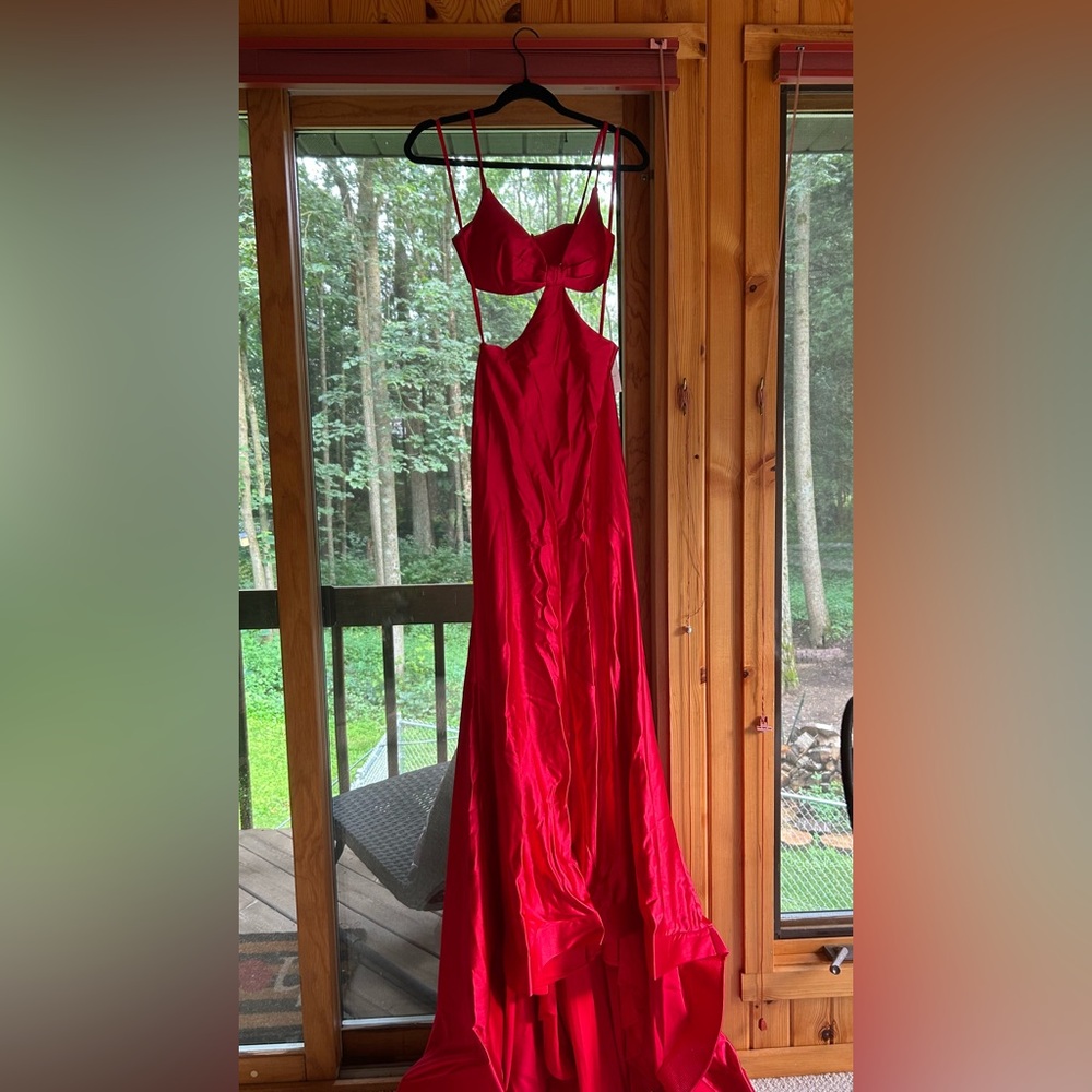 Red prom dress